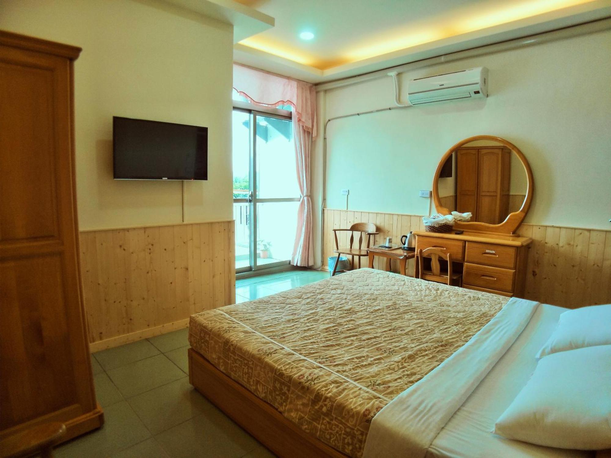 Sun Moon Lake Fisherman Homestay Yuchi Δωμάτιο φωτογραφία
