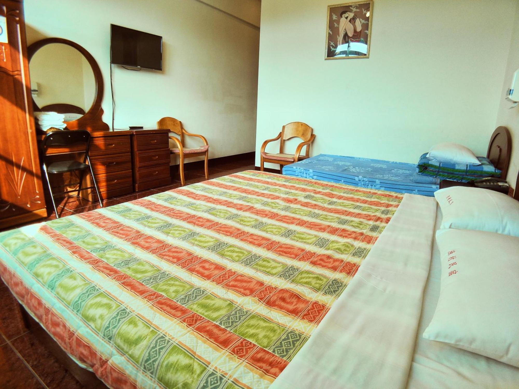 Sun Moon Lake Fisherman Homestay Yuchi Δωμάτιο φωτογραφία