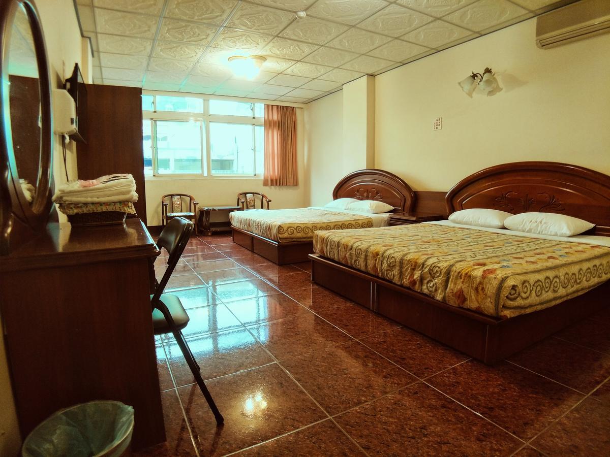 Sun Moon Lake Fisherman Homestay Yuchi Εξωτερικό φωτογραφία