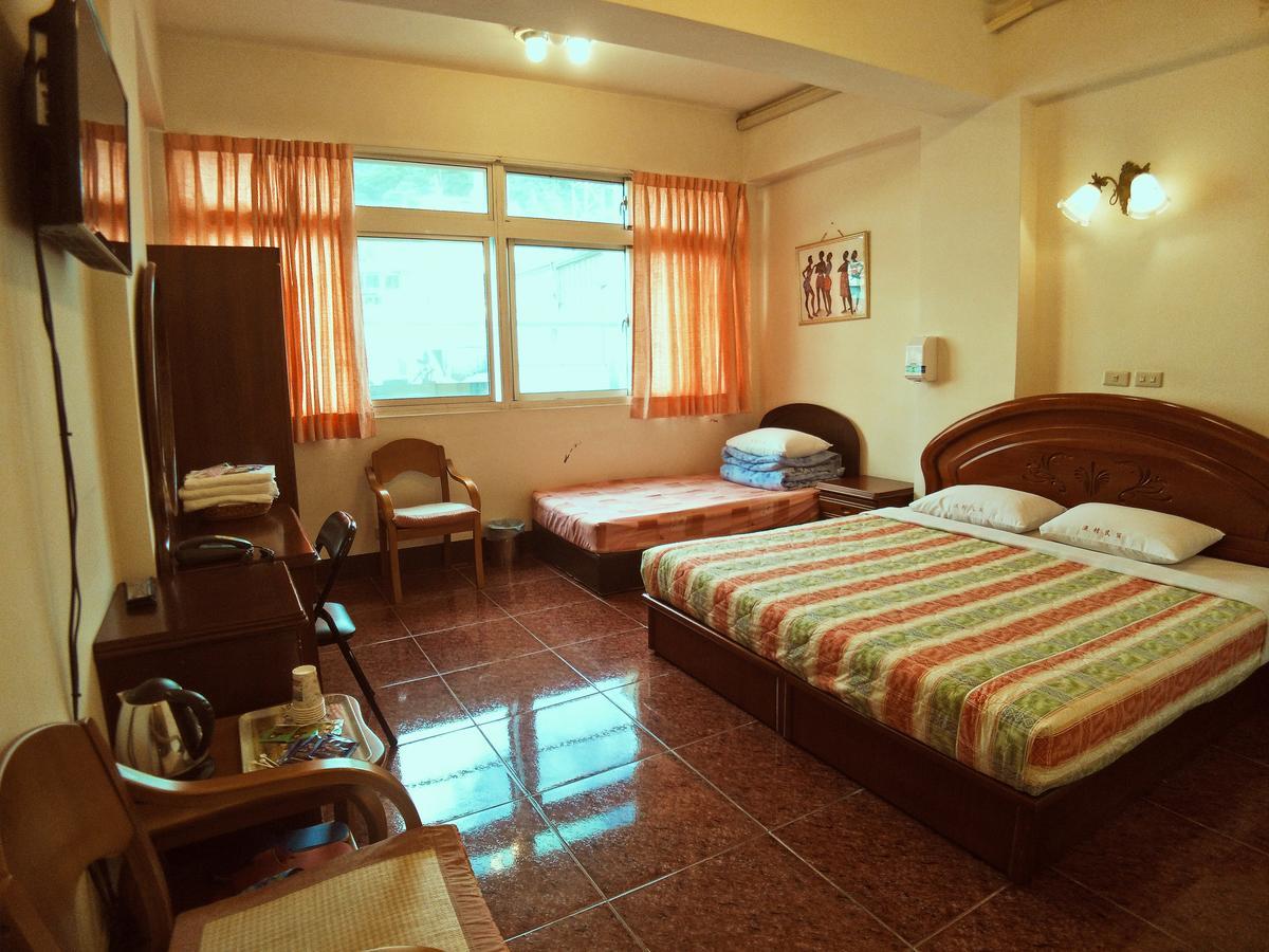 Sun Moon Lake Fisherman Homestay Yuchi Εξωτερικό φωτογραφία